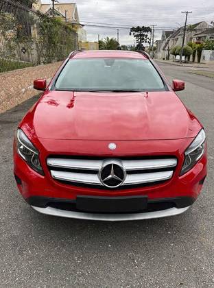 MERCEDES-BENZ GLA 200 1.6 CGI STYLE 16V TURBO FLEX 4P AUTOMÁTICO
